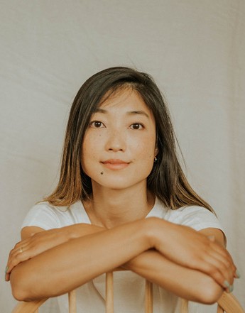 Kaori Higashiyama Headshot