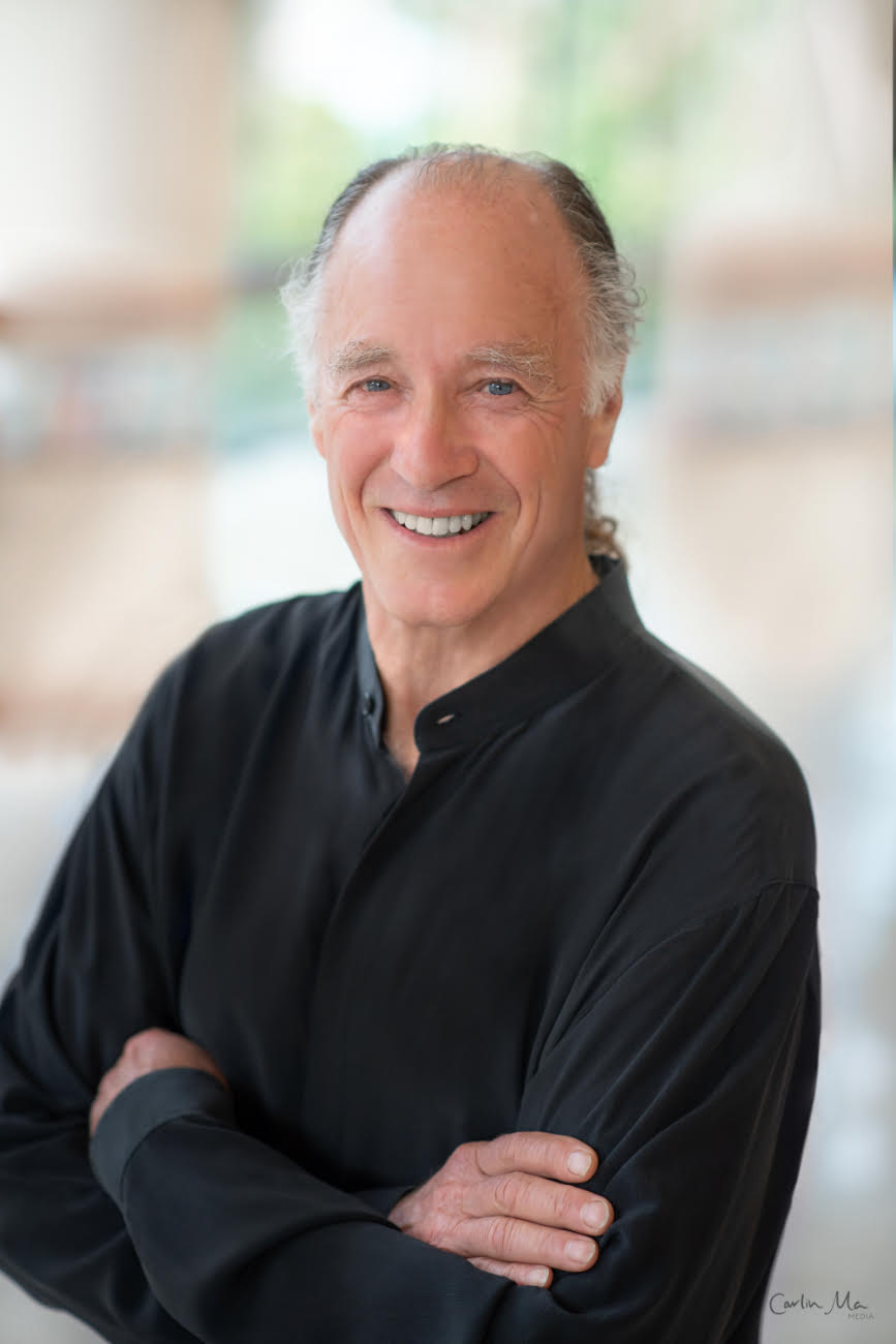 Robert Geary Headshot